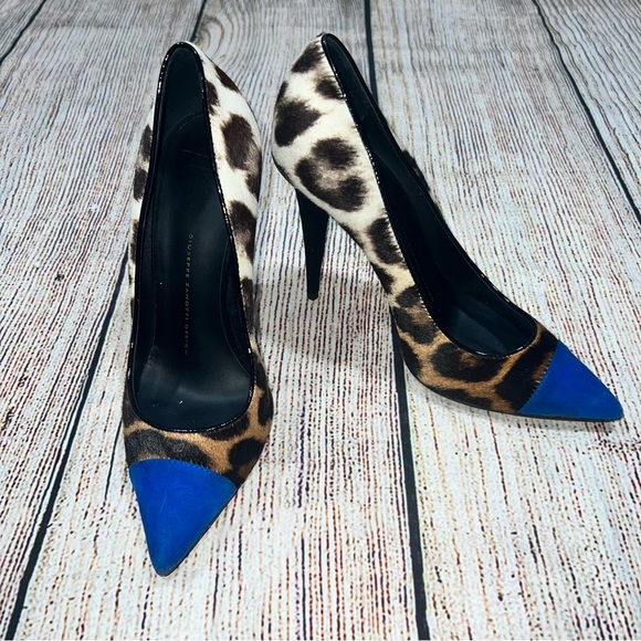 Giuseppe Zanotti Leopard Print with Blue Pointed Toe Pump Sz 37.5 (7.5 US) - Picture 1 of 8